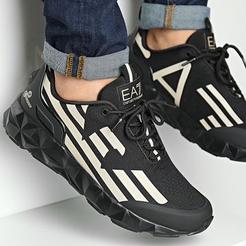 EA7 Emporio Armani - X8X033 XCC52 Sneakers triple nero oro