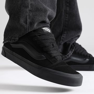 Vans - Knu Skool Sneakers 9QCBKA1 Nero Nero