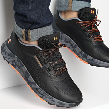 Under Armour - Scarpe da ginnastica Charged Bandit TR 3 Nero