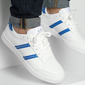 Armani Exchange - XUX197-XV797 Scarpe da ginnastica bianche e blu