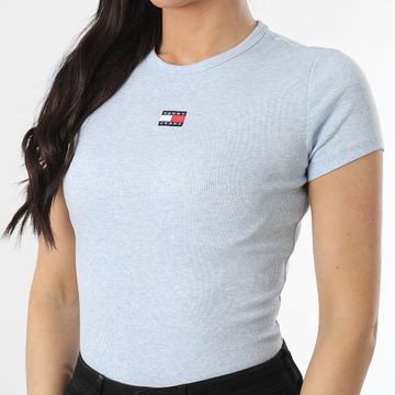 Tommy Jeans - Tee Slim da donna Badge 0463 Blu chiaro screziato