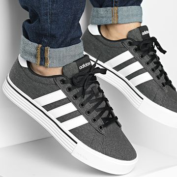 Adidas Sportswear - Scarpe da ginnastica Daily 4.0 IF4496 Core Black Footwear White