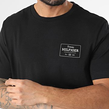 Tommy Hilfiger - Etichetta stampata Monotype 7454 Maglietta nera