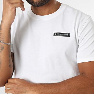 Under Armour - Maglietta allentata Armour Label 1382831 Bianco