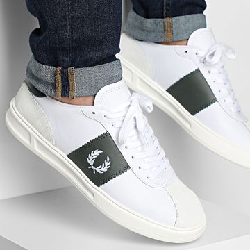 Fred Perry - B4 Pelle Scamosciata B9314 Bianco Sneakers