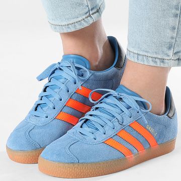Adidas Originals - Gazelle JP7124 Focus Blue Solar Orange Core Black Scarpe da ginnastica da donna