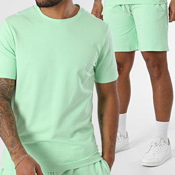 Black Industry - Set composto da t-shirt oversize e pantaloncini da jogging verde chiaro