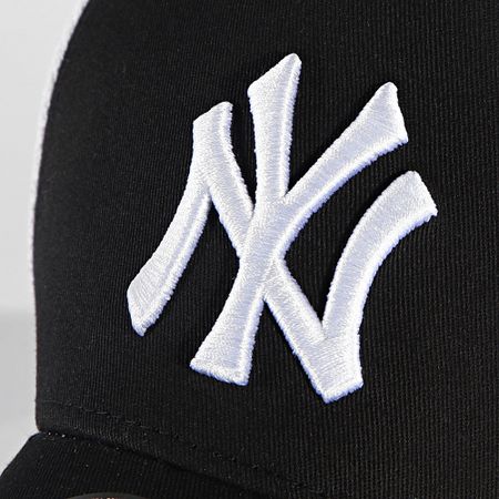 New Era - Cappello Trucker New York Yankees Essential Nero Bianco