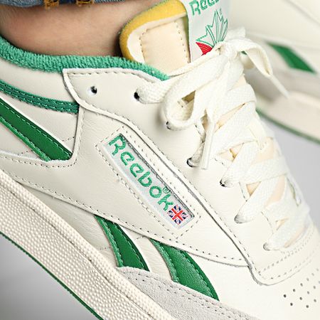 Reebok - Club C Revenge Vintage Sneakers FW4862 Chalk Papyrus White Glendale Green