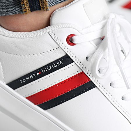 Tommy Hilfiger - Sneakers Essential Leather Cupsole 4921 Bianco
