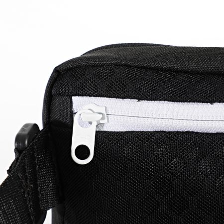 Under Armour - Borsa Banana 1378418 Nero