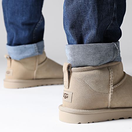 UGG - Stivali Classic Ultra Mini 1137391 Beige