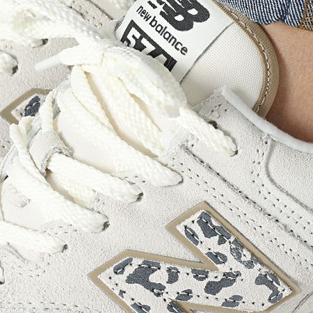 New Balance - Scarpe da ginnastica da donna 574 WL574XD2 Beige