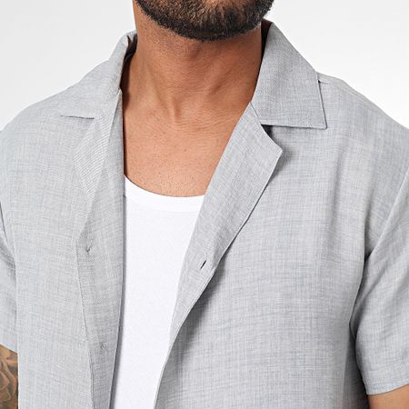 Frilivin - Set camicia a maniche corte e pantaloncini da jogging color grigio erica
