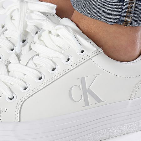 Calvin Klein - Donna Bold Vulcan Flatform Laceup in pelle 1688 Bianco brillante Argento Sneakers
