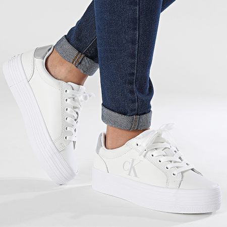 Calvin Klein - Donna Bold Vulcan Flatform Laceup in pelle 1688 Bianco brillante Argento Sneakers