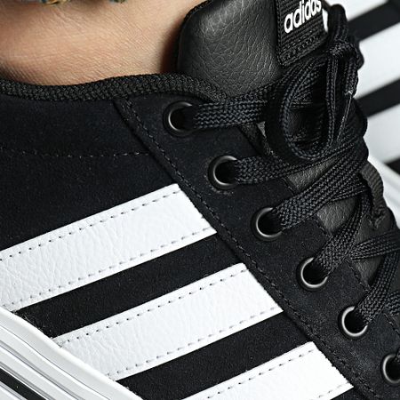 Adidas Sportswear - Scarpe da ginnastica Daily 4.0 IF4502 Core Black Footwear White