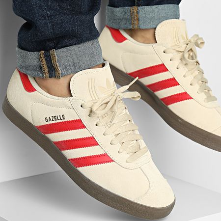 Adidas Originals - Gazelle JH5393 Sand Strata Better Scarlet Footwear White Sneakers