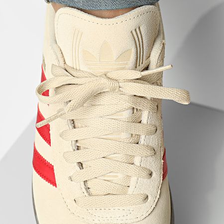 Adidas Originals - Gazelle JH5393 Sand Strata Better Scarlet Footwear White Sneakers