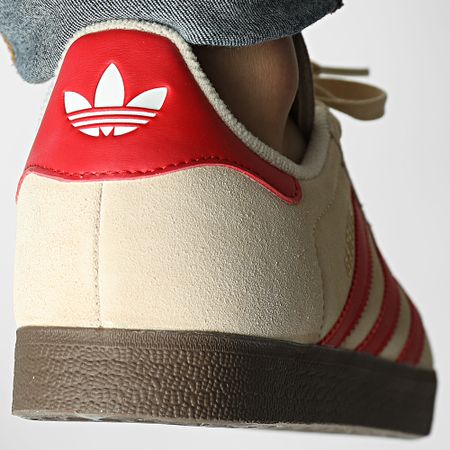 Adidas Originals - Gazelle JH5393 Sand Strata Better Scarlet Footwear White Sneakers