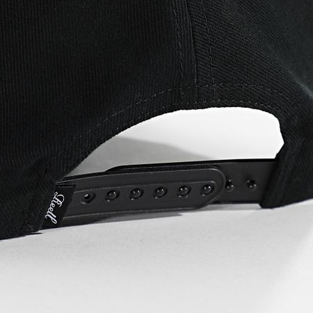 Reell Jeans - Cappello Arc in pelle scamosciata nero marrone