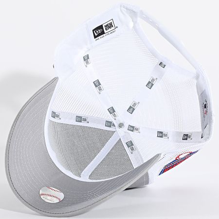 New Era - NY Yankees Trucker Side Patch Cap 60667444 Grigio Bianco