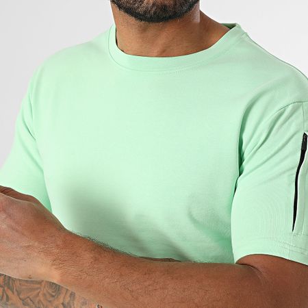 Black Industry - Set composto da t-shirt oversize e pantaloncini da jogging verde chiaro