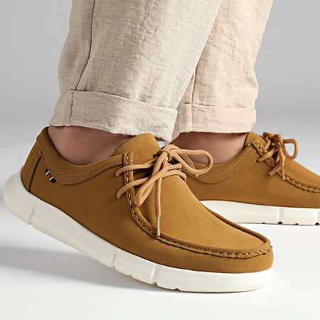 Classic Series - 013 Scarpe cammello