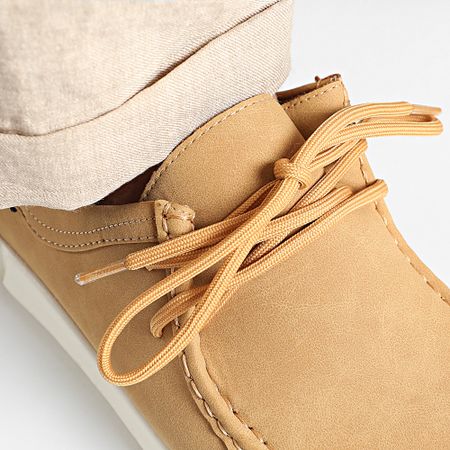 Classic Series - 005 Scarpe cammello