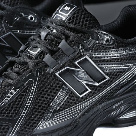 New Balance - Cestini 1906R M1906RCH Nero Grigio